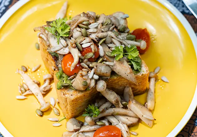 pegaga-plate